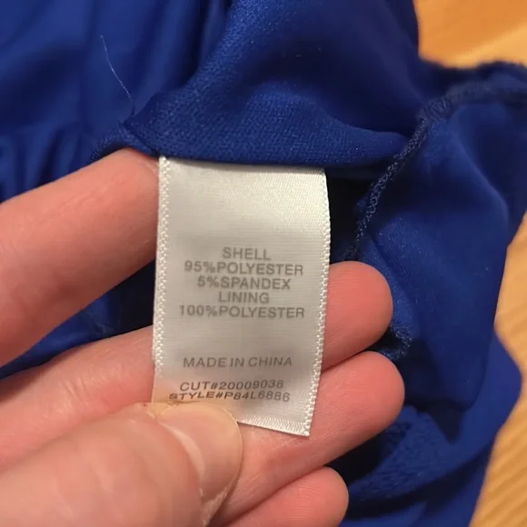 Women’s Sleeveless Romper - Picture 7 of 14